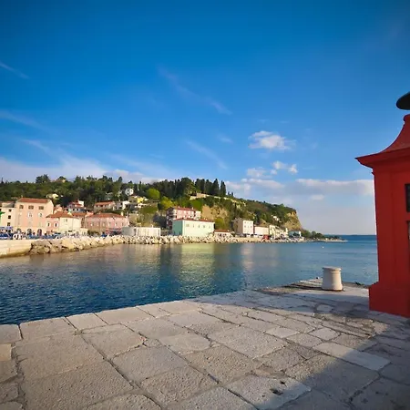 Apartment Studio11 Mist -tomsiceva 3 Piran