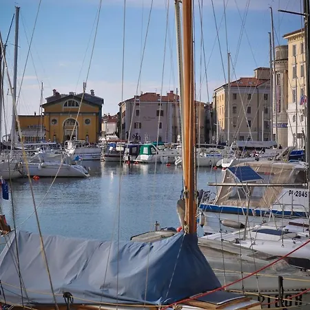 Studio11 Mist -tomsiceva 3 Appartement Piran